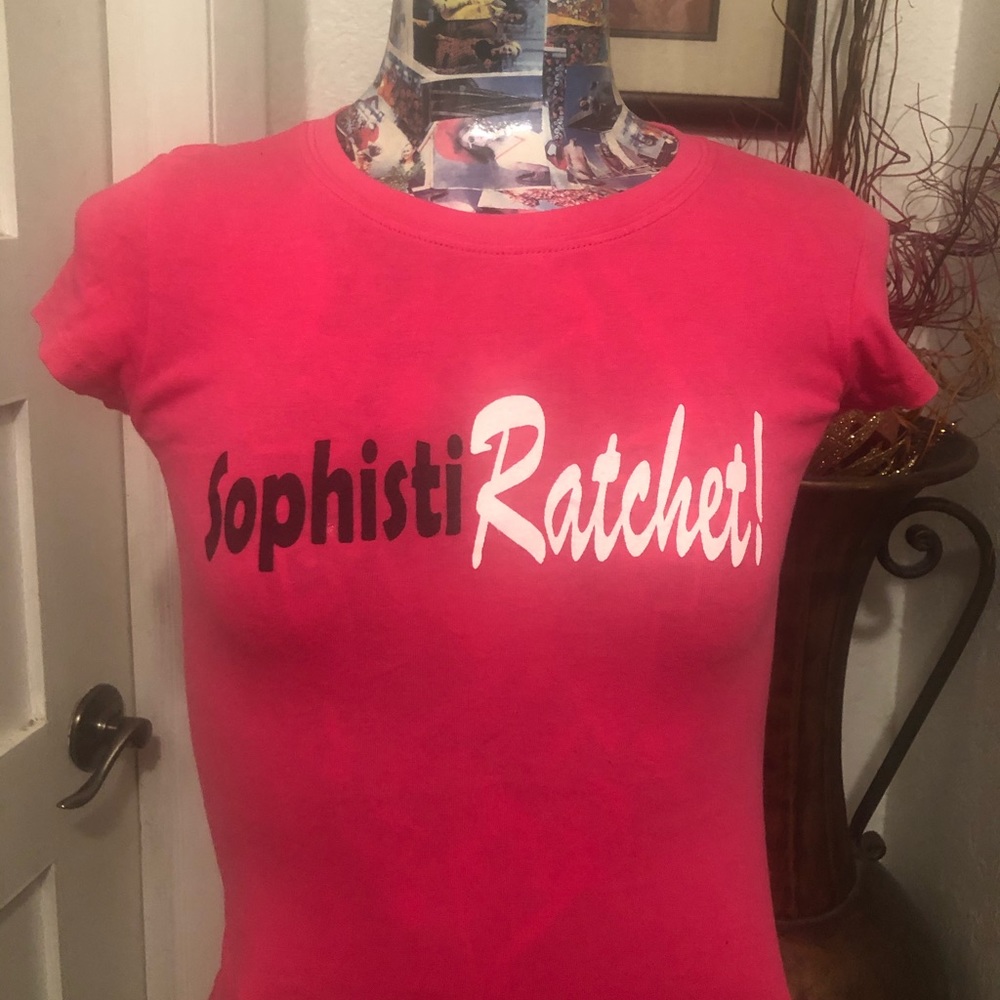 SOPHISTIratchet pink round tee shirt S
